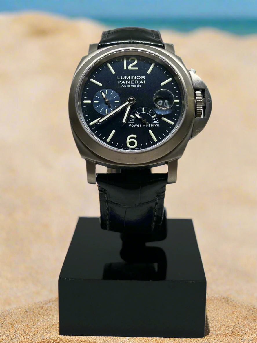 Panerai Luminor Power Reserve Titanium. PAM00093